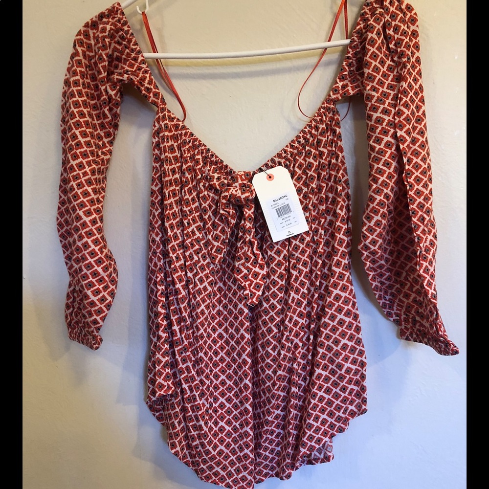 Billabong off the shoulder blouse (brand new)